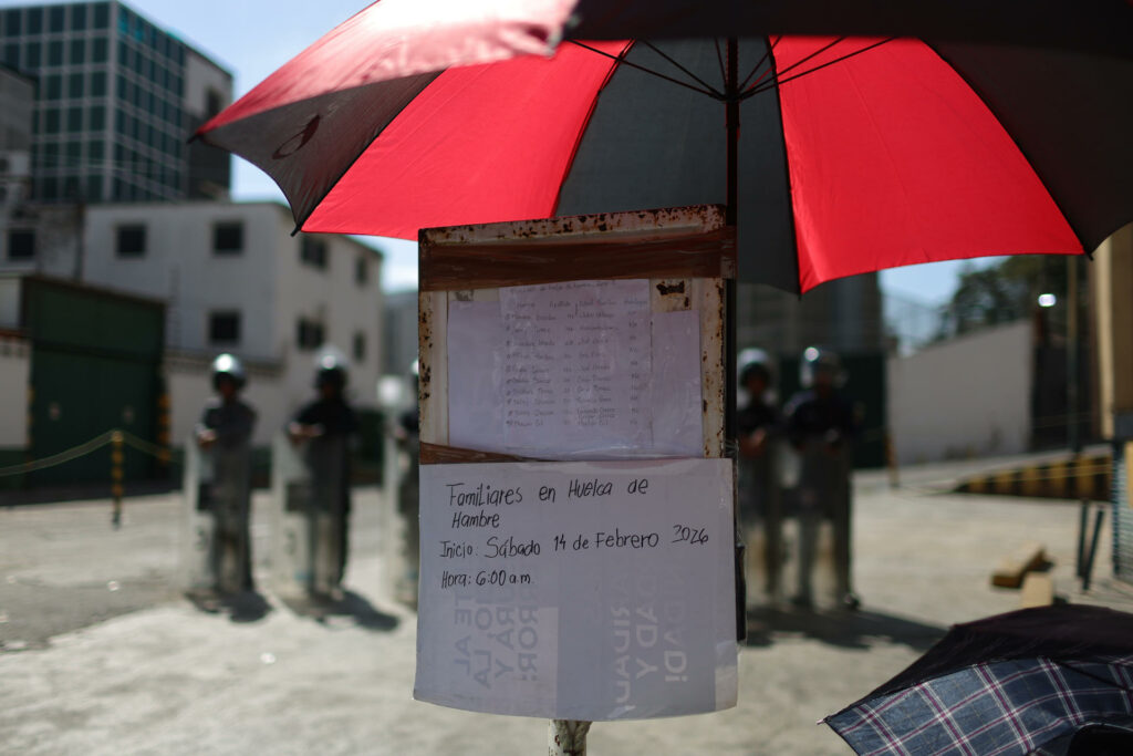 Familiares de presos políticos se unen a huelga de hambre en Caracas para pedir liberación - c72dc05c95ee2da795b8c3f1a5651966df995e73w-1024x683