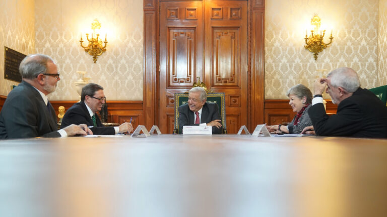 López Obrador se reúne con el canciller de Cuba, Bruno Rodríguez, en Palacio Nacional