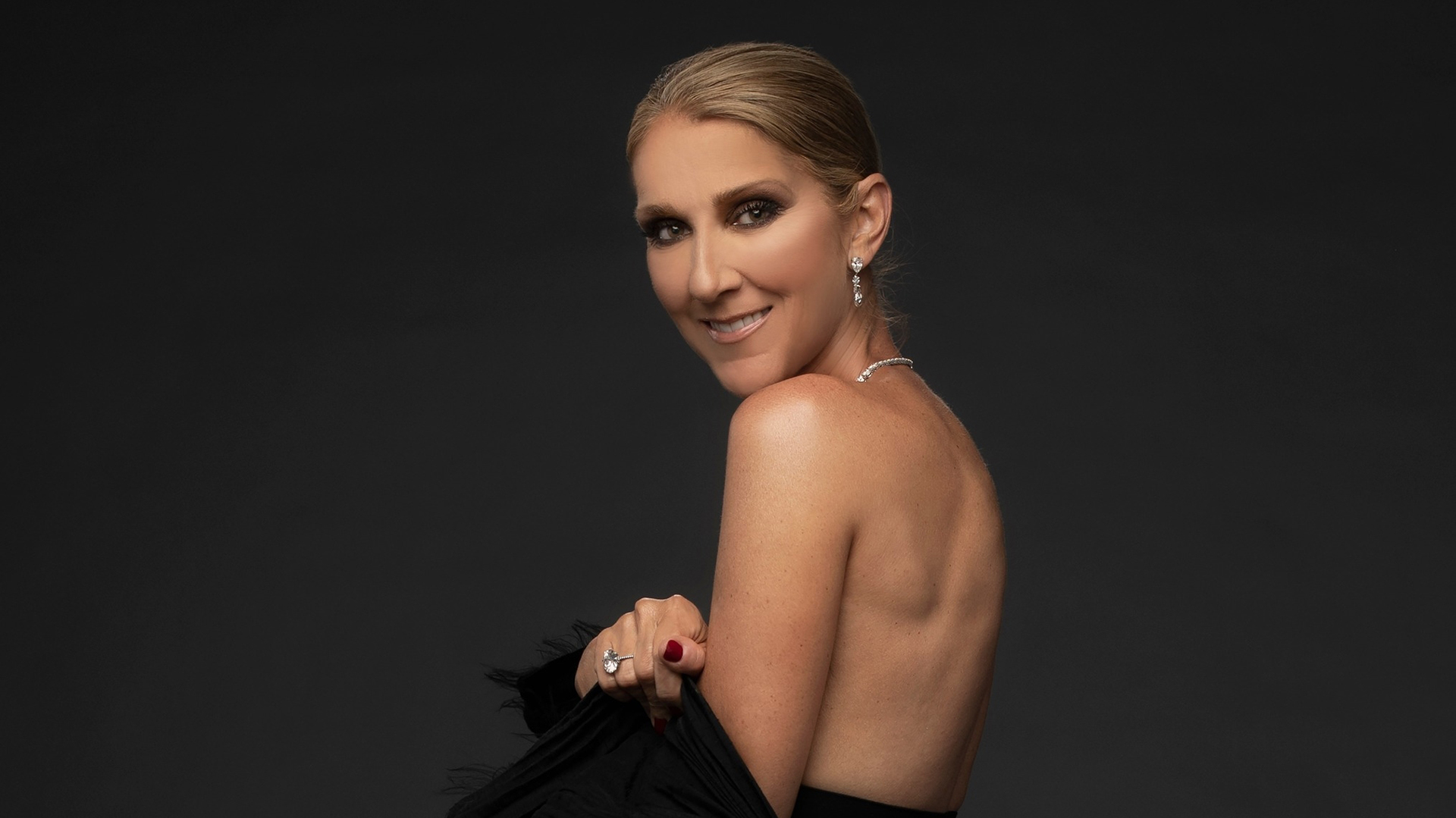 #Video Celine Dion expone su sufrimiento por el síndrome de persona rígida