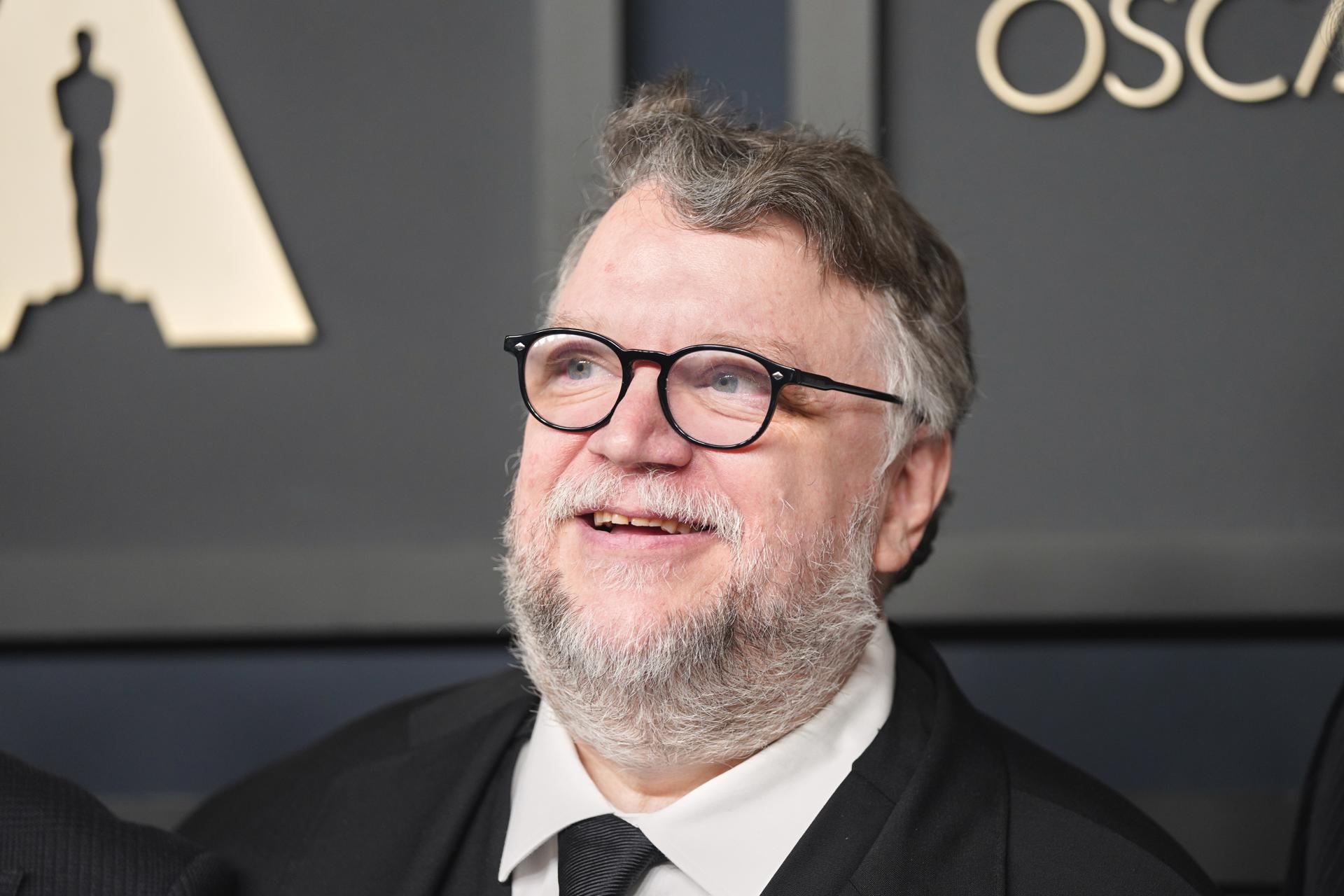 Guillermo del Toro solicita en Canadá salvar a una histórica sala de cine