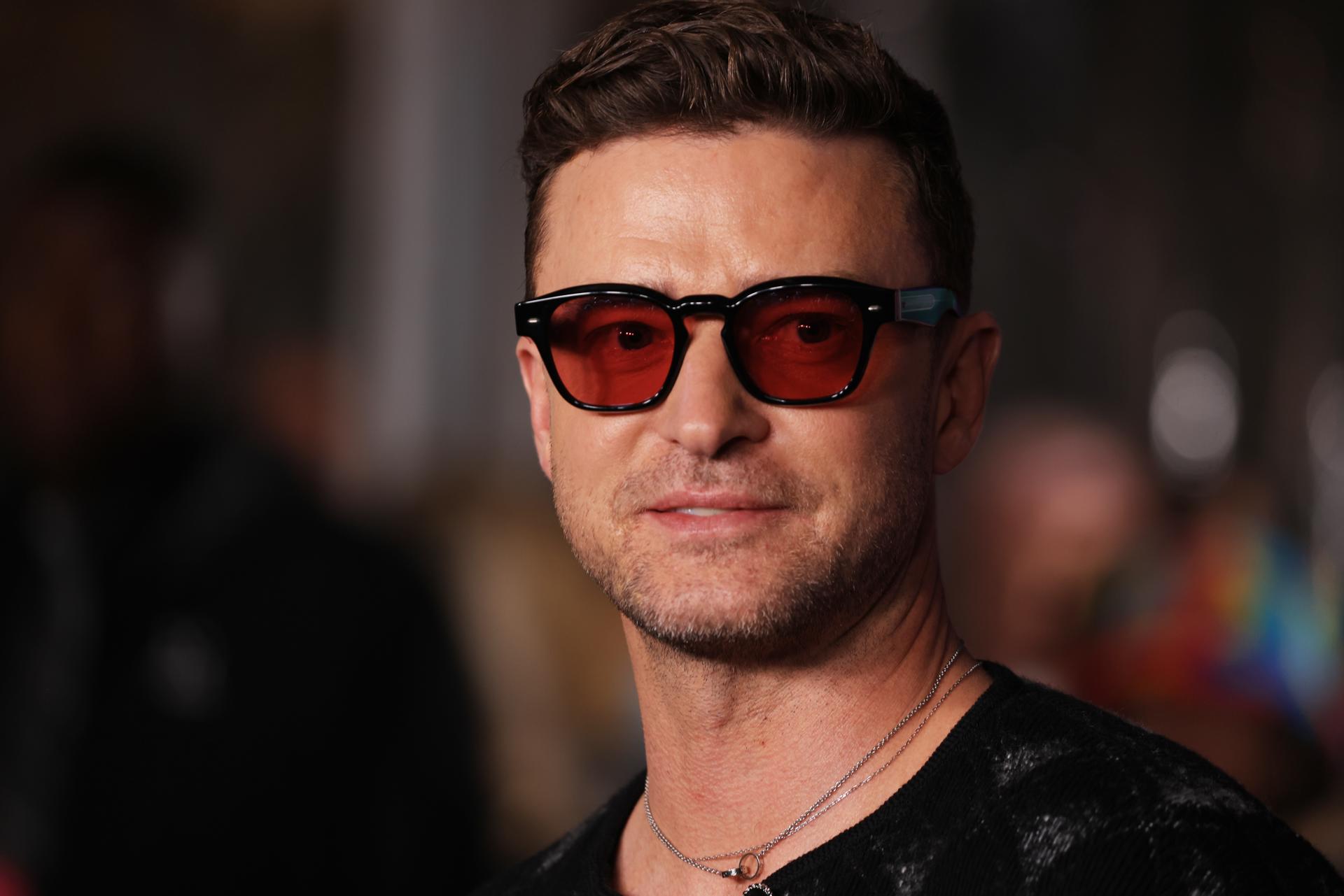 Suspenden licencia a Justin Timberlake por negarse a una prueba de alcohol