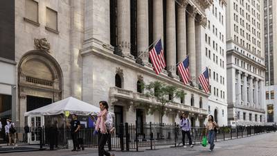 Inflación en EU se acerca a objetivo de la Fed: ¿Cómo reaccionó Wall Street?