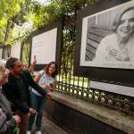 Inauguran exposición fotográfica sobre Elena Poniatowska en Reforma