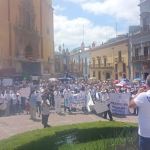 Trabajadores del Poder Judicial y estudiantes de Derecho protestan en Guanajuato contra la reforma de AMLO