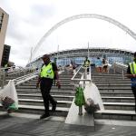 Fan de Taylor Swift viven su día mágico en Wembley entre fuertes medidas de seguridad