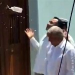 AMLO asegura que un abogado “vinculado a la red de traficantes de influencias en el PJ” le lanzó una botella en Veracruz