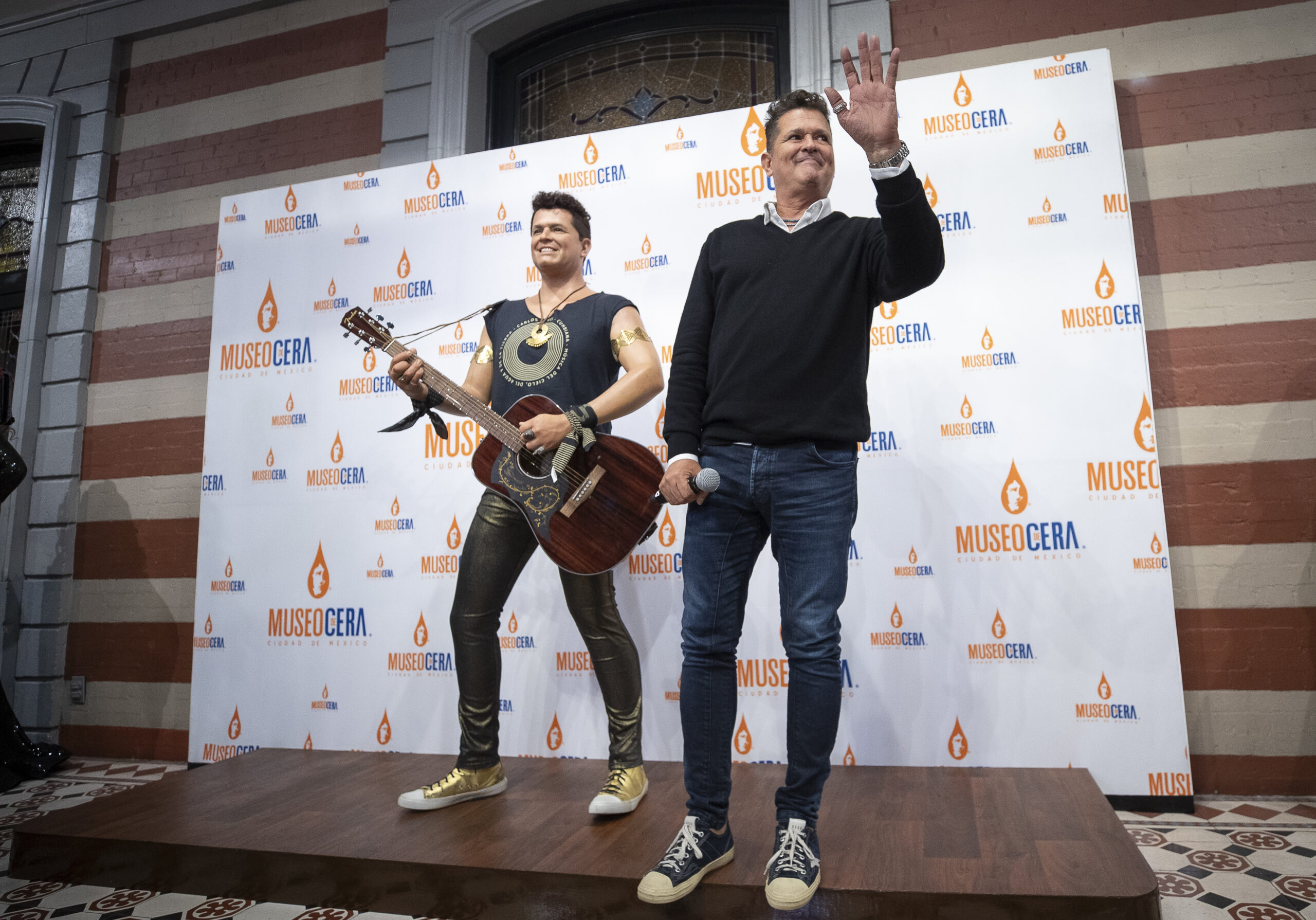 Carlos Vives desvela su figura de cera en museo en Ciudad de México