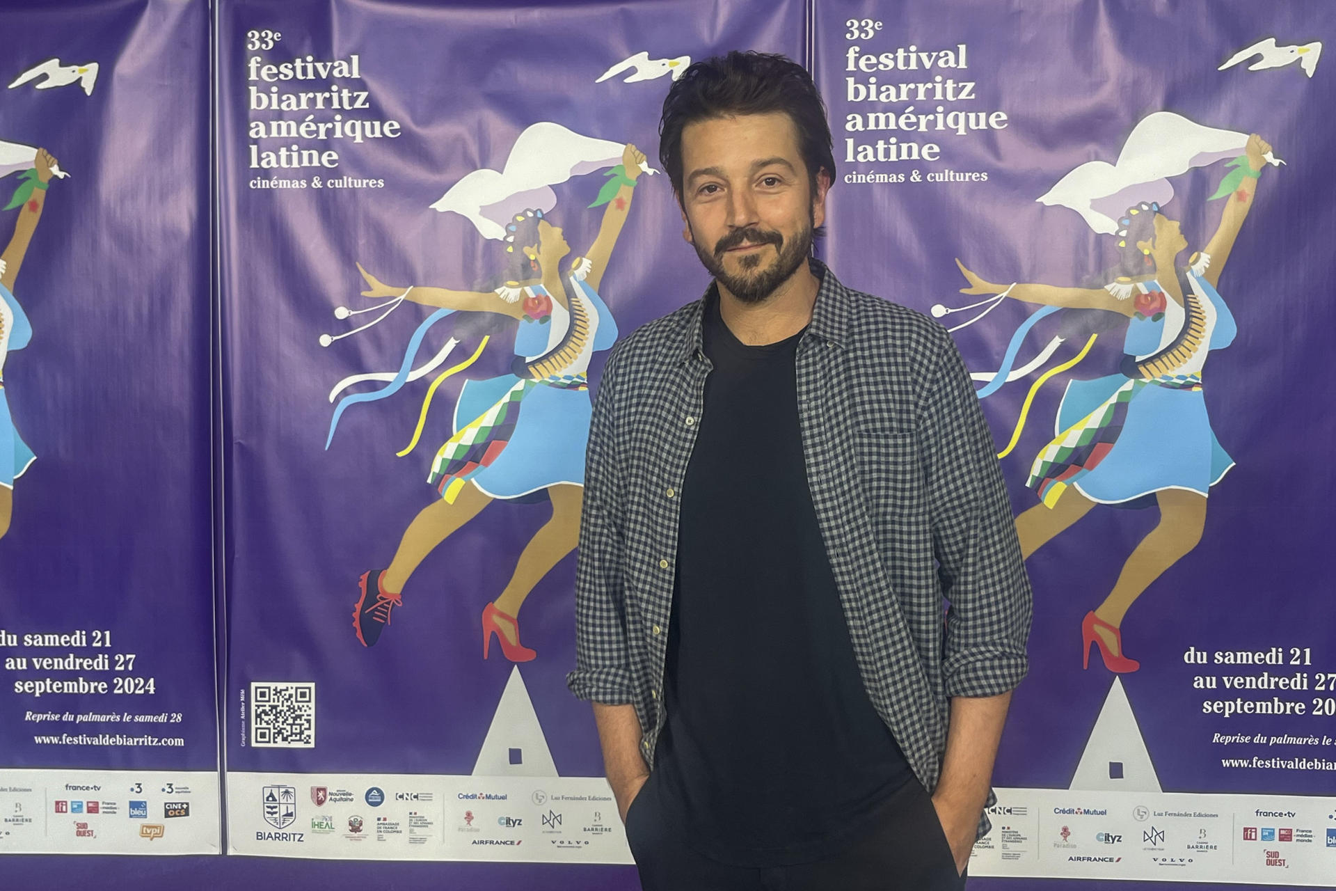 Diego Luna afirma que “es responsabilidad de todos proteger el periodismo en México”