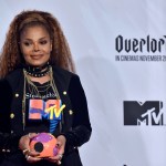 Janet Jackson se disculpa por comentarios sobre la raza de Kamala Harris