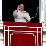 Papa Francisco reclama que “se oiga la voz de los pueblos que piden la paz”