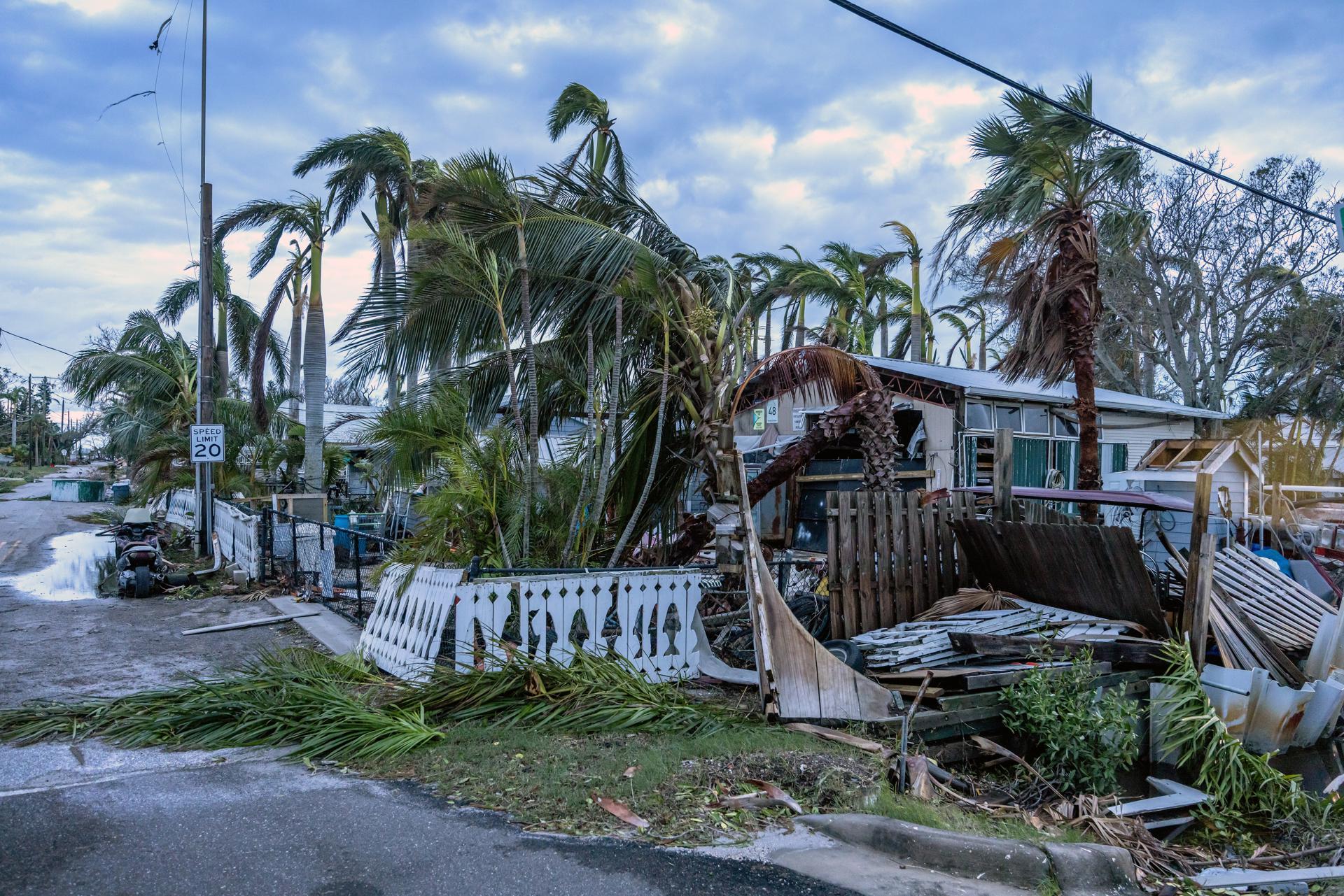 Sube a 16 cifra de muertos por ‘Milton’ en Florida