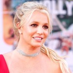 Britney Spears sorprende con vestido de novia; dice que se casó con ella misma