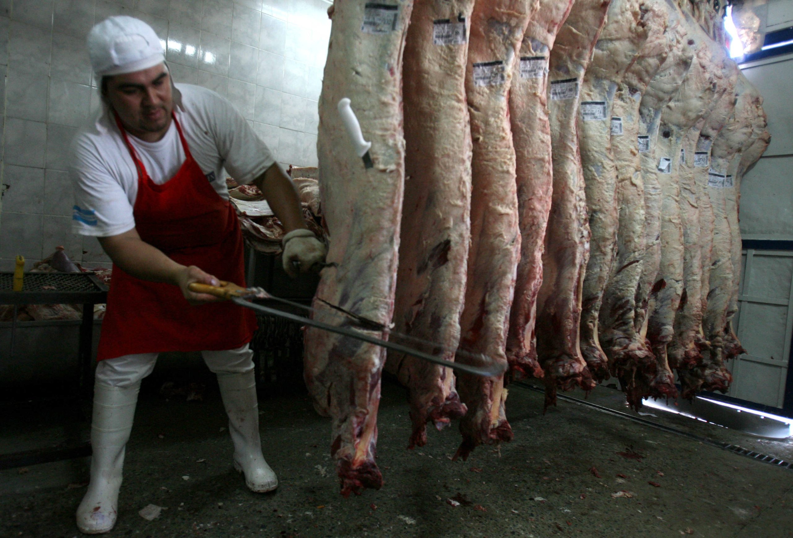 Carniceros y tablajeros de Tapachula denuncian el ingreso ilegal de carne y ganado a México