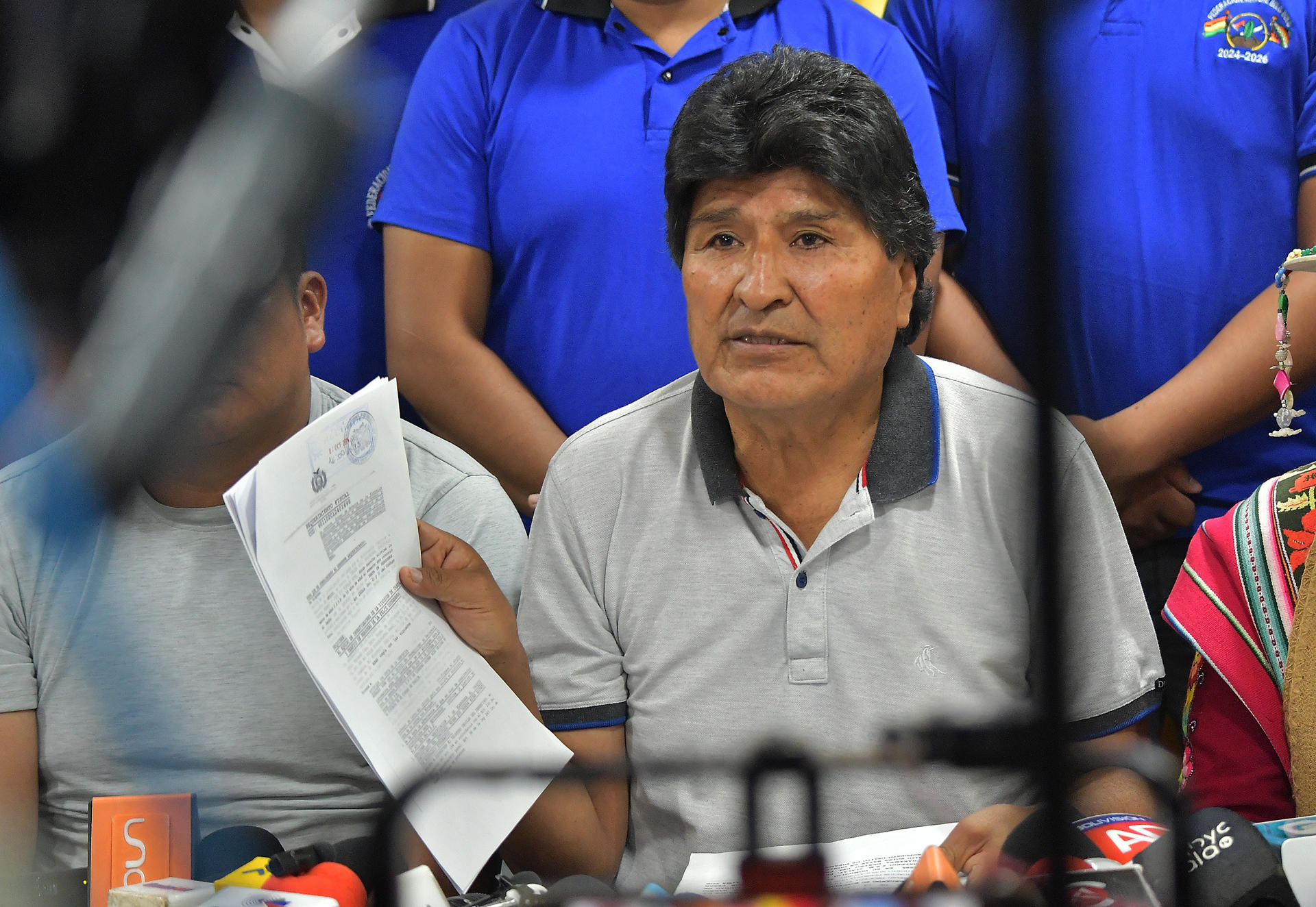 Evo Morales afirma que 200 abogados están dispuestos a defenderlo en caso de trata de personas