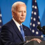 Biden pide perdón por las atrocidades cometidas en internados para niños indígenas