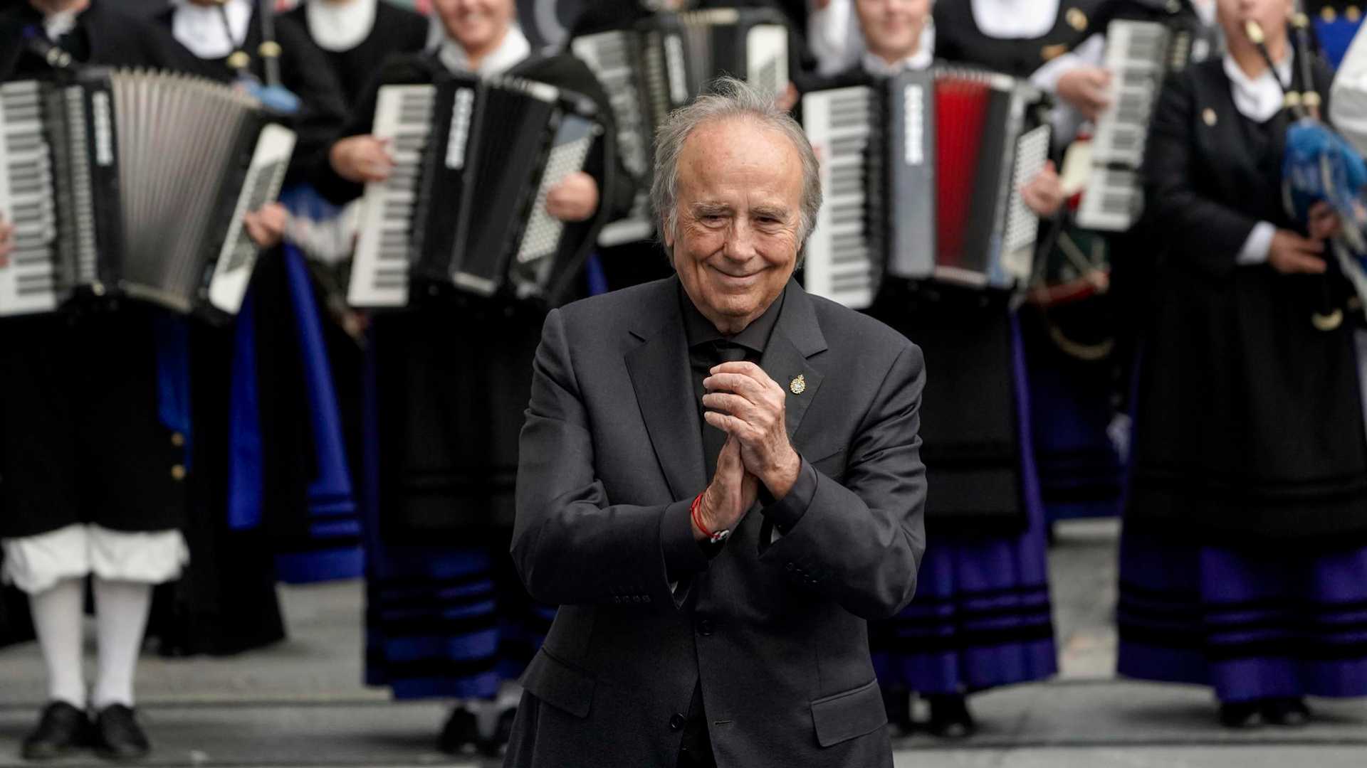 Serrat regresa a los escenarios en la gala de los Premios Princesa de Asturias