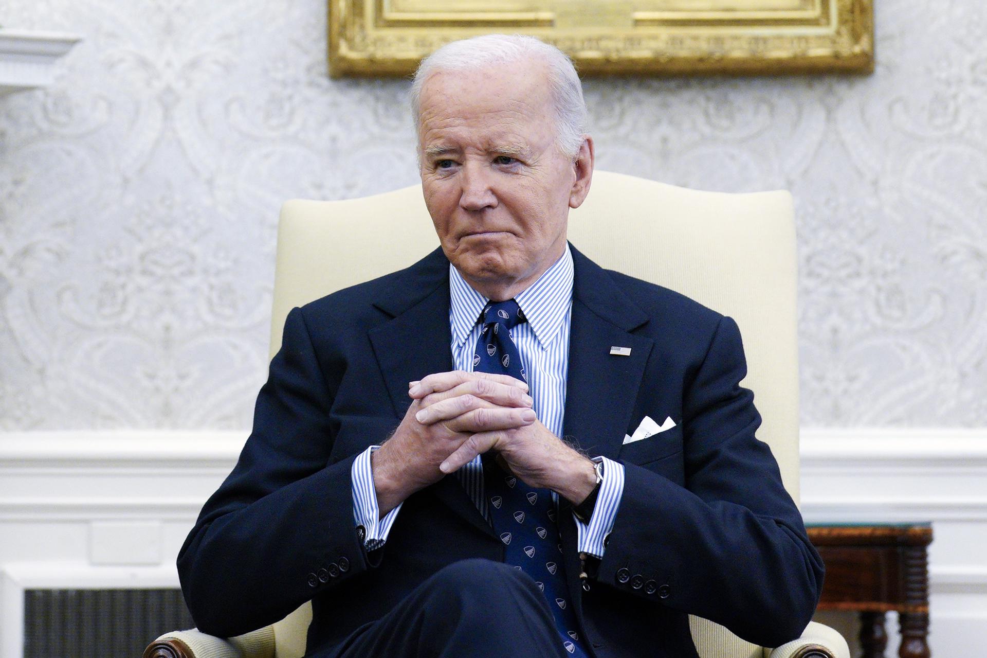 Biden se reúne con familiares de estadounidenses secuestrados por Hamás