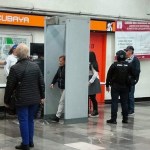 Aumentan revisiones en Metro, pero arcos detectores no se usan