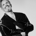 Miguel Bosé anuncia una gira por México y España en 2025, tras ocho años sin dar conciertos