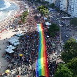 Miles marchan en el ‘Desfile del Orgullo’ de Río de Janeiro