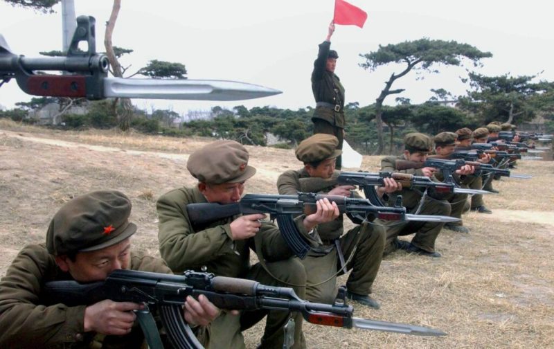 Zelenski sugiere atacar a soldados norcoreanos en Rusia con armas de largo alcance - tropas-norcoreanas-entraran-en-combate-con-ucrania-los-proximos-dias-preve-eeuu-1024x645