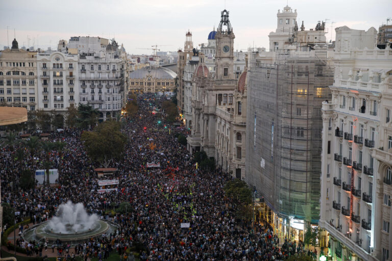 valencia-espana-manifestaciones-inundaciones-dana