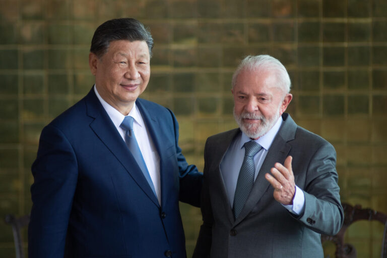 xi-jinping-junto-a-luiz-inacio-lula-da-silva