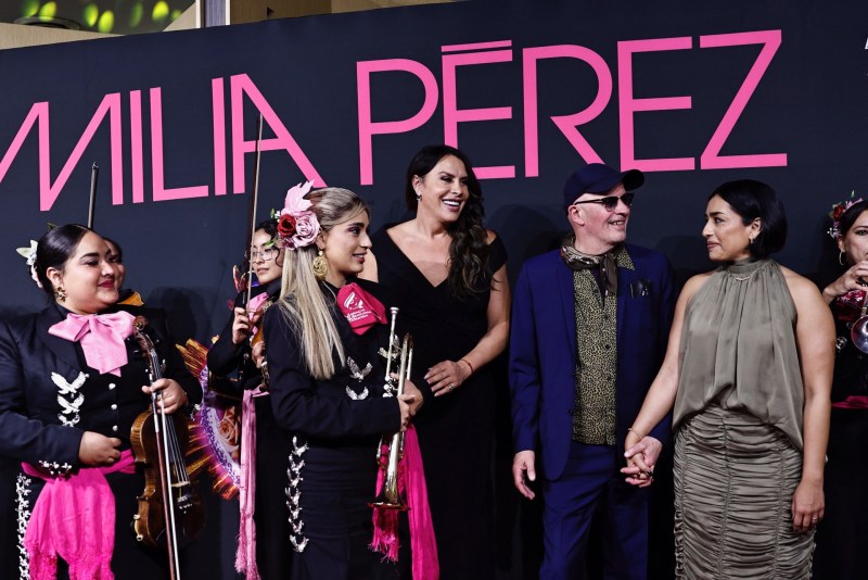 El elenco de ‘Emilia Pérez’ afirma que la película se hizo con "amor y respeto" a México - el-elenco-de-emilia-perez-afirma-que-la-pelicula-se-hizo-con-amor-y-respeto-a-mexico-1024x683