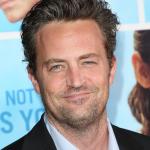 Crean beca en Medicina de las Adicciones con el nombre del actor Matthew Perry