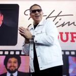 A Tito Nieves le “da risa” cuando escucha que la salsa “revivió” gracias a Bad Bunny