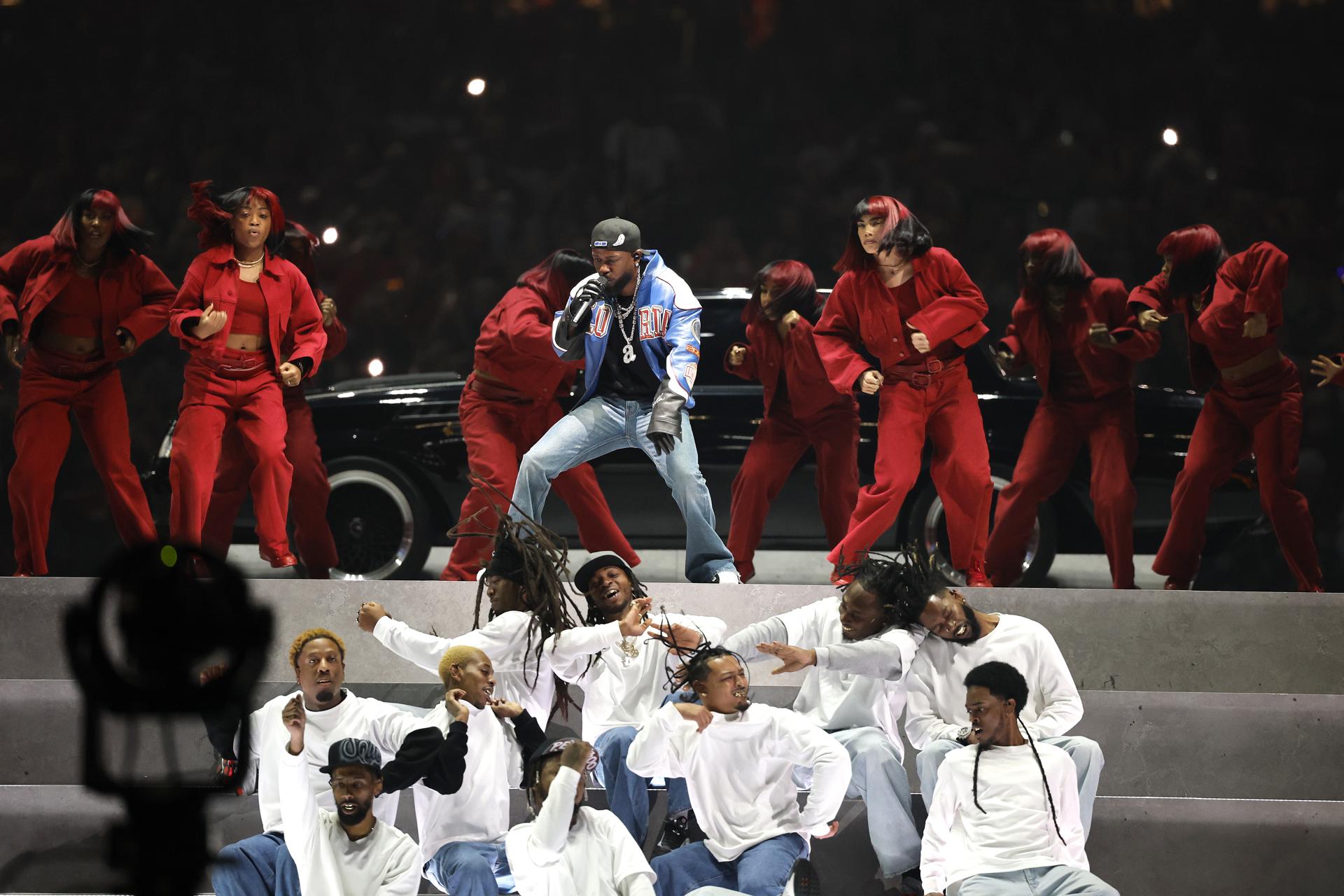 Espectáculo de Kendrick Lamar en el Super Bowl supera en audiencia al de Michael Jackson