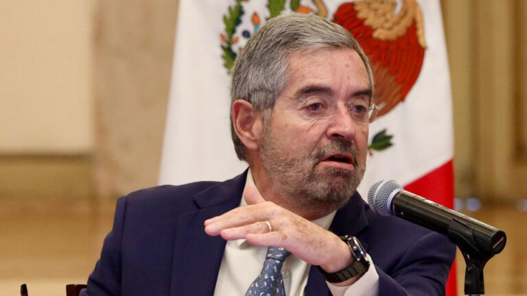 canciller-juan-ramon-de-la-fuente-asegura-que-ningun-mexicano-sera-enviado-a-guantanamo-2