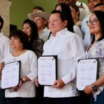 Firman convenio para construir en Yucatán 20 mil viviendas