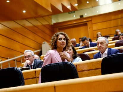 La vicepresidenta primera y ministra de Hacienda, María Jesús Montero, durante el Pleno celebrado en el Senado este martes.