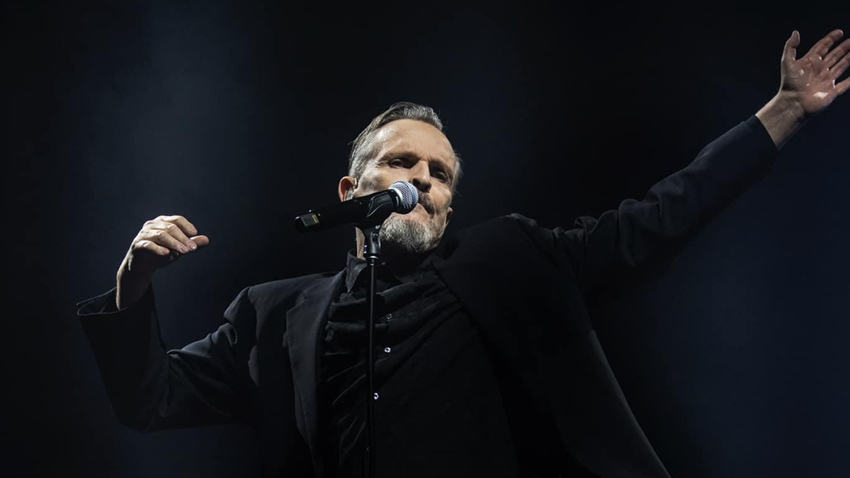 Miguel Bosé vuelve a los escenarios “reconstruido” tras “unos años de infierno”