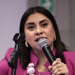 La activista Olimpia Coral urge a legislar más allá de la IA ante auge de robots sexuales