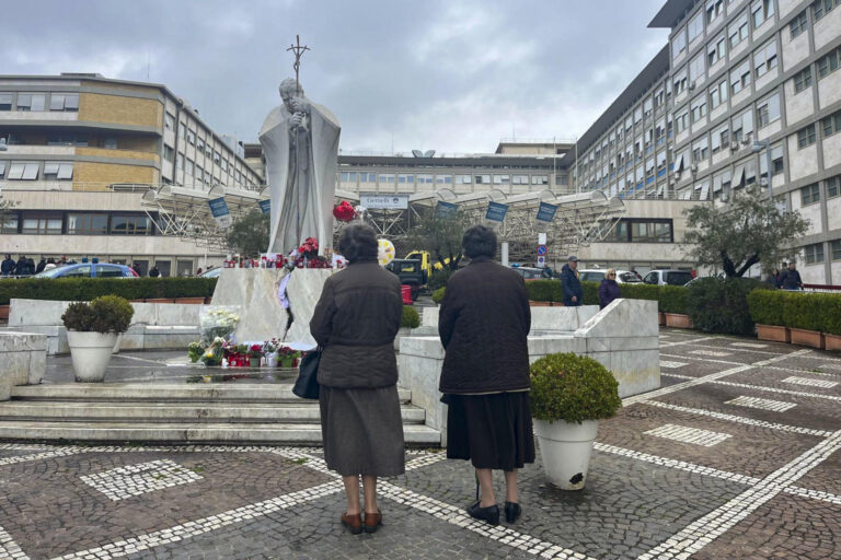 papa-francisco-hospital-gemelli-5