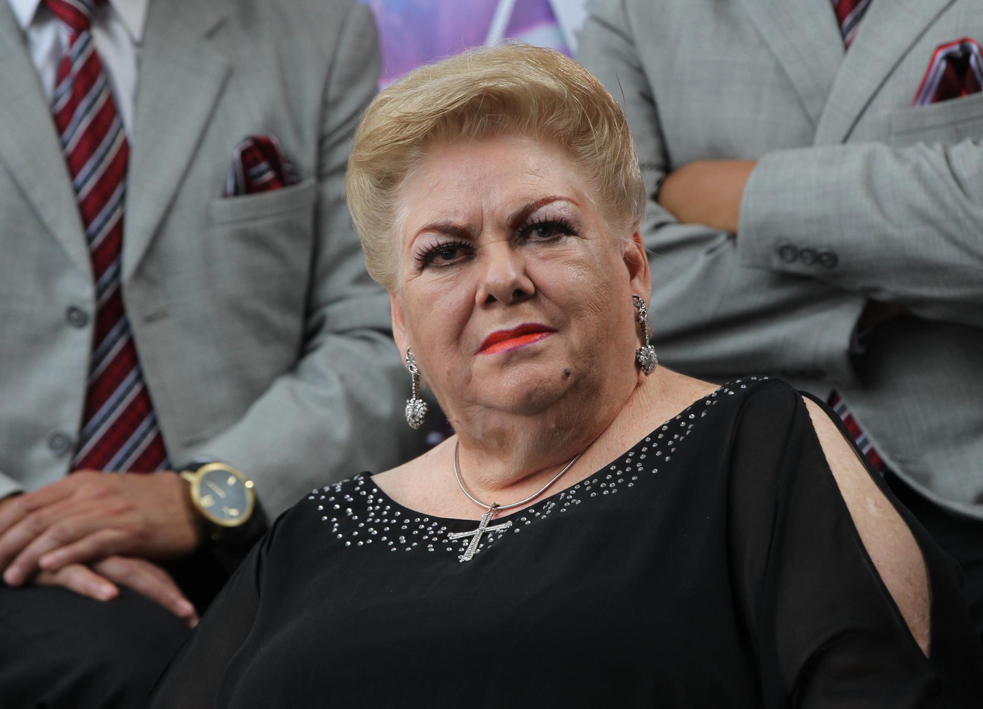 Artistas y políticos lamentan la muerte de Paquita la del Barrio