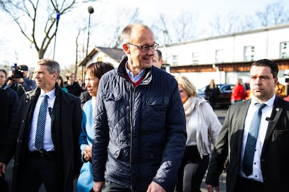 Friedrich Merz, tras votar este domingo en Arnsberg (Alemania).