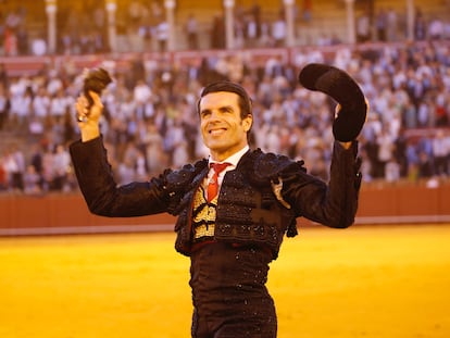 Emilio de Justo cortó dos orejas a los toros de La Quinta, la tarde del 18 de abril de 2024, en La Maestranza.