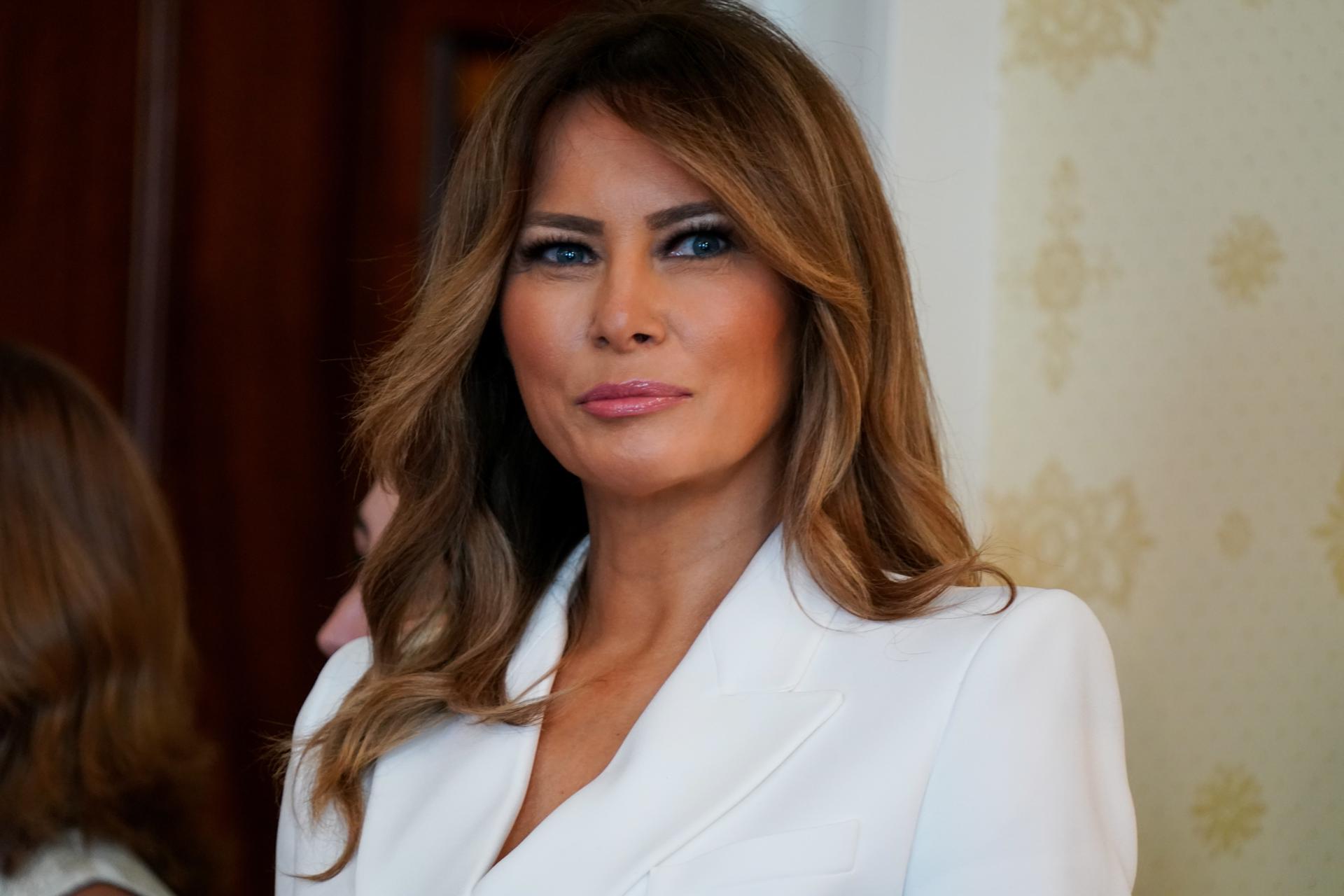 Melania Trump apoya ley contra la pornografía ‘deepfake’ generada con IA