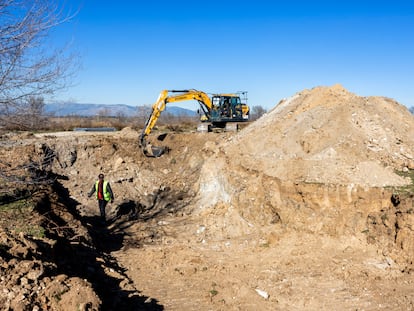 Imagen de archivo de las segundas excavaciones hechas en la parcela de Montecarmelo, al norte de Madrid, a mediados de enero de 2025.