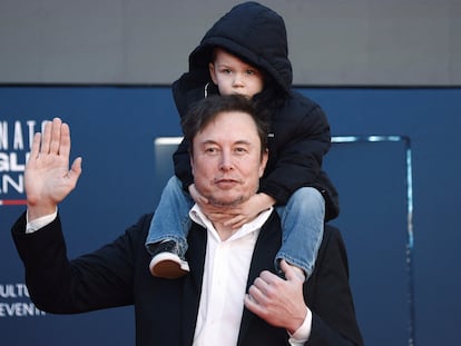 Tesla and SpaceX's CEO Elon Musk attends political festival Atreju organised by Italian Prime Minister Giorgia Meloni's Brothers of Italy (Fratelli d'Italia) right-wing party, in Rome, Italy, December 16, 2023. REUTERS/Guglielmo Mangiapane