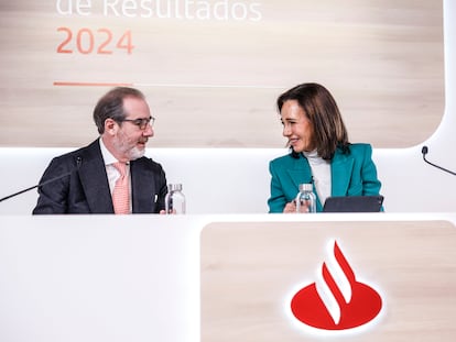 La presidenta del Banco Santander, Ana Patricia Botín, y el consejero delegado, Héctor Grisi, durante la presentación de los resultados, este miércoles.