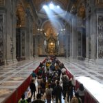 Tercer día del velatorio del papa Francisco; más de 128 mil personas han pasado por la capilla ardiente Tercer día del velatorio del papa Francisco; más de 128 mil personas han pasado por la capilla ardiente