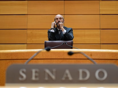52itherrzce4atby4xc7a326x4-1 El presidente del senado, Pedro Rollán, durante la sesión de control, este martes, en el Senado.