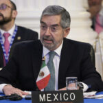 El canciller Juan Ramón de la Fuente representará a México en el Foro China-Celac El canciller Juan Ramón de la Fuente representará a México en el Foro China-Celac