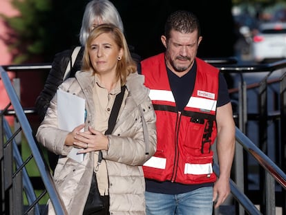 b3bpmaob5bdyvc34o7wvv5jpqi La exconsellera de Interior de la Generalitat Valenciana Salomé Pradas y el secretario autonómico de Emergencias de Valencia, Emilio Argüeso, ambos imputados en la causa de la dana, el pasado año, en Valencia.