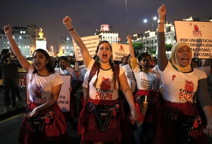 cxvd2rk4zzbshfafwvlaqkzixi Una protesta en denuncia de las esterilizaciones forzadas en Lima, Perú, en octubre de 2018.