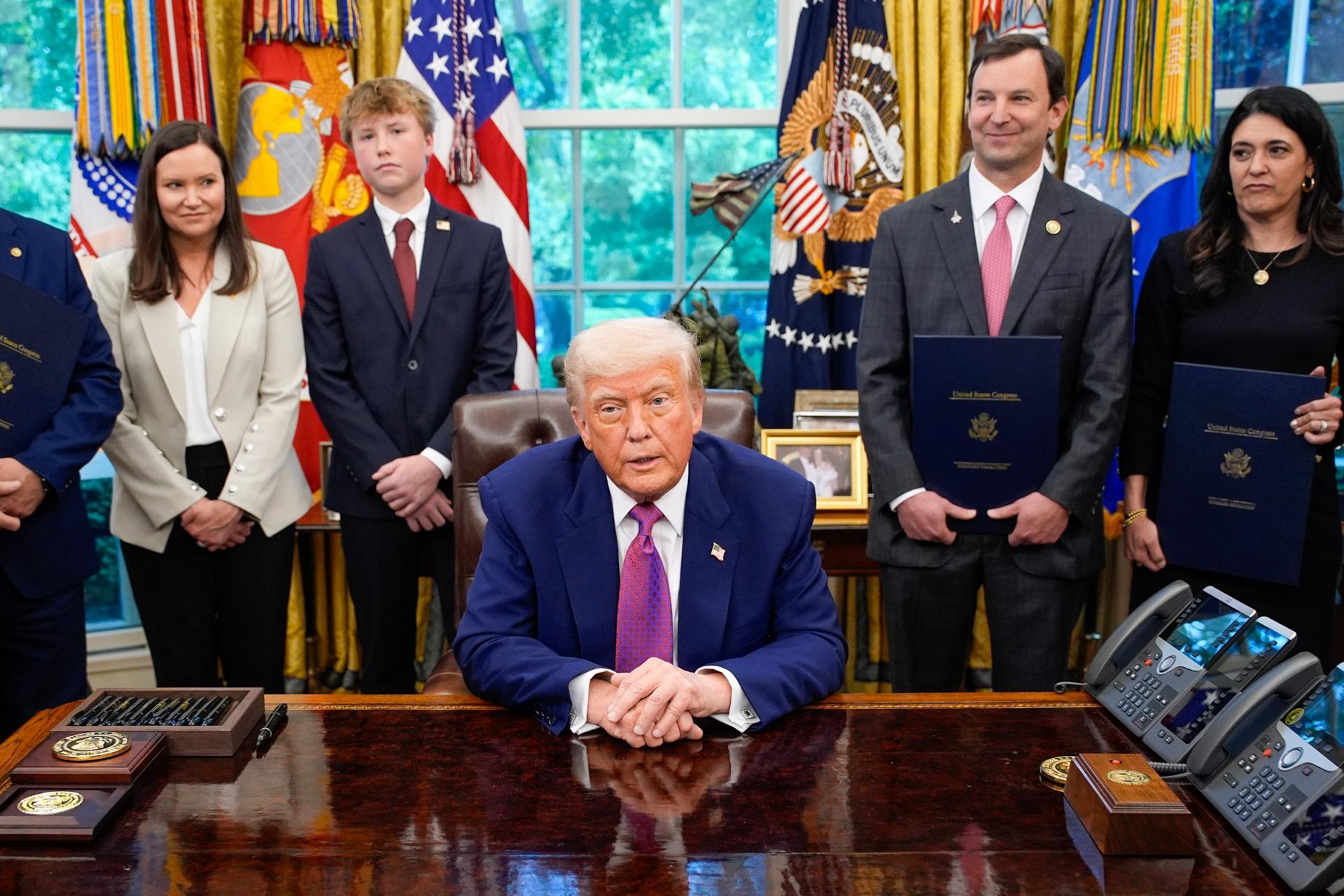 Trump tiene un mensaje para Rusia y Ucrania: “Acaben con esta estúpida guerra” Trump tiene un mensaje para Rusia y Ucrania: “Acaben con esta estúpida guerra”